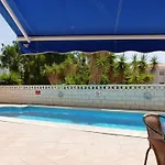 Cute With Private Heated Pool Vila Costa Adeje (Tenerife)